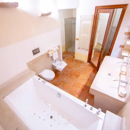 Di Luna Biomasseria Alloggio per agriturismo Montegrosso
