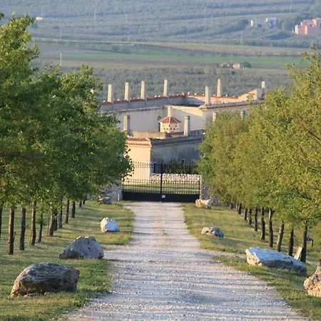 Alloggio per agriturismo Di Luna Biomasseria *