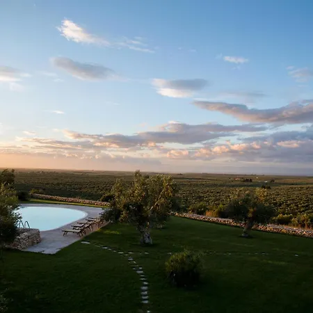 Di Luna Biomasseria Farm stay